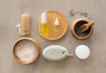 What is vegetable glycerin and what is it used for? Uses of Vegetable Glycerin as a Cosmetic for Face and Hair What is vegetable glycerin and what is it used for Uses of Vegetable Glycerin as a Cosmetic for Face and Hair.